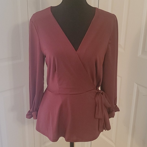meraki Tops - ☆ Meraki ☆ Plum Crossover Peplum Top Medium